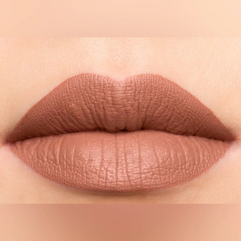 Jeffree Star Cosmetics Velour Liquid Lipstick in Leo Warm Honey Brown Matte